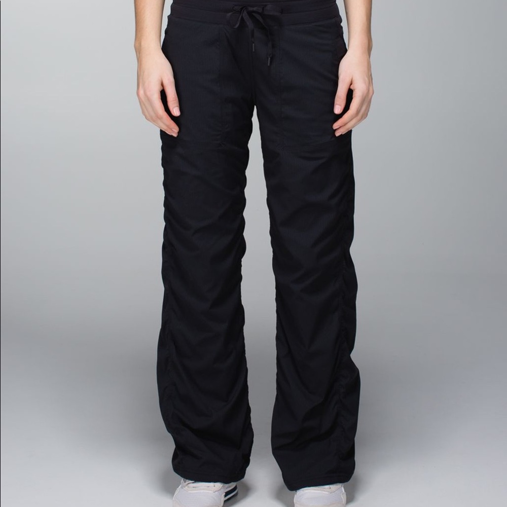 Lululemon studio pants II black size 2 regular